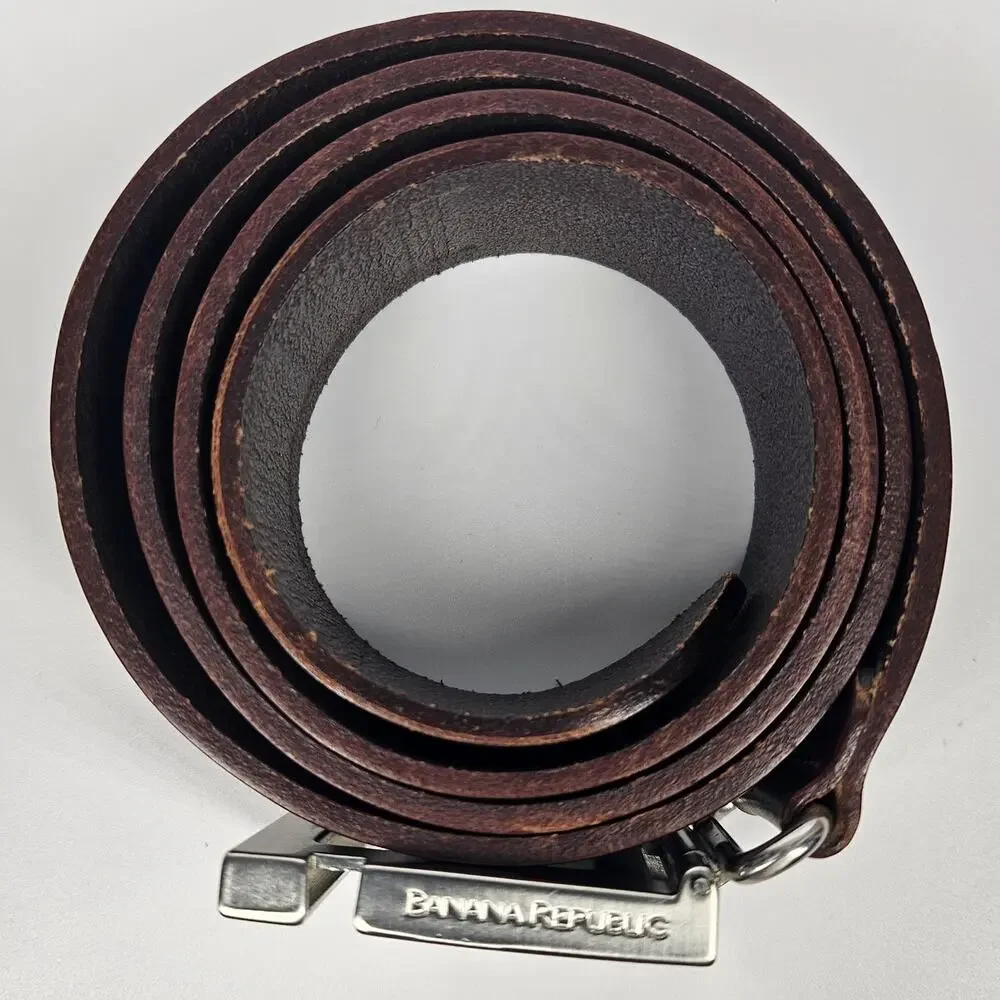 BANANA REPUBLIC GENUINE ITALIAN LEATHER BELT – WOMEN’S M –  HOLELESS LOCK BUCKLE